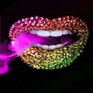 Meet your Posher, Mila